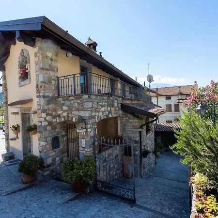 'casa Rita 4' Mit Wasserblick By Interhome